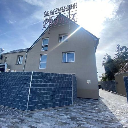 Phoenix Apartments - Monteurwohnung Mit Riesiger Parkflaeche Білефельд Екстер'єр фото