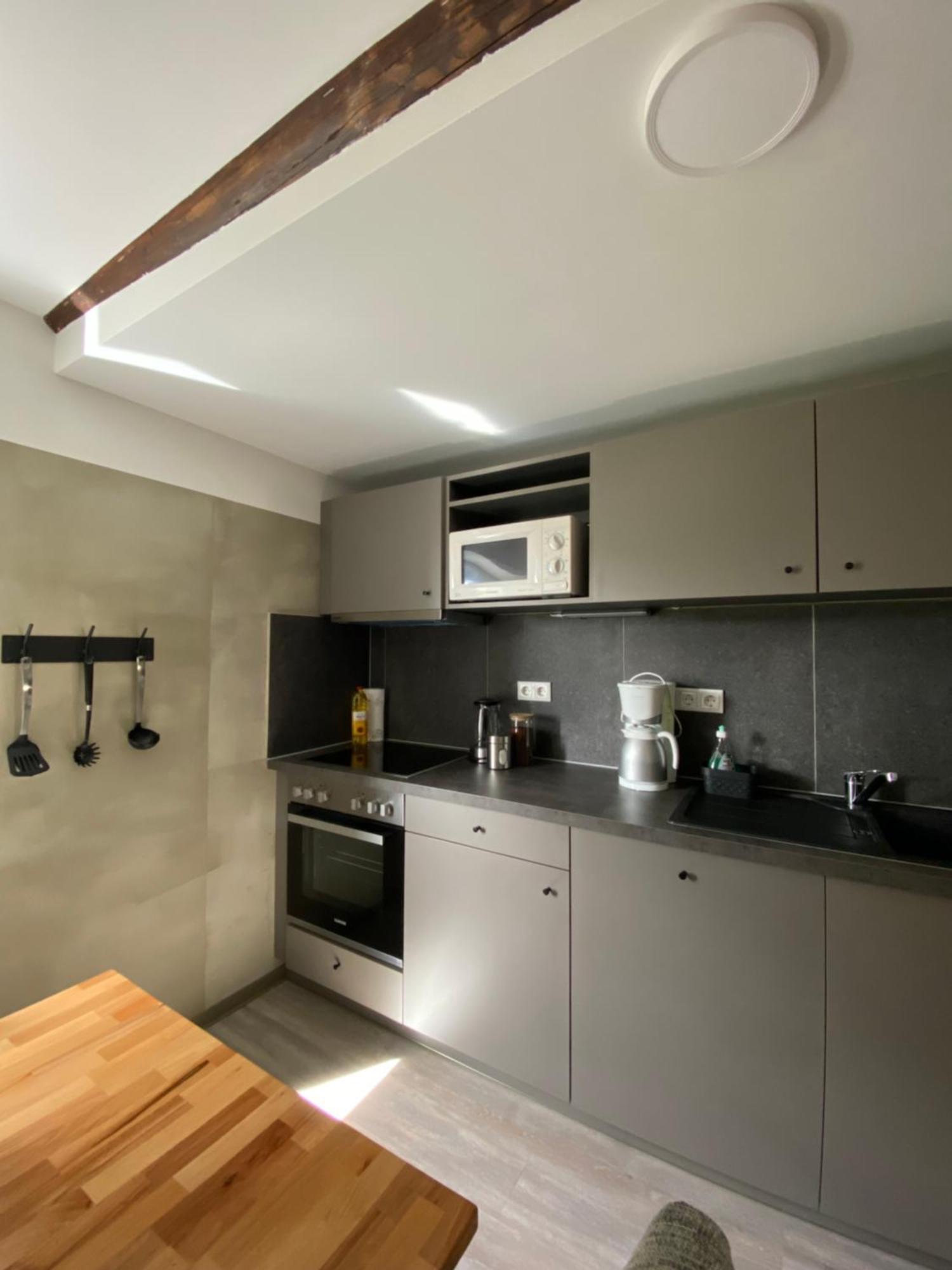Phoenix Apartments - Monteurwohnung Mit Riesiger Parkflaeche Білефельд Екстер'єр фото